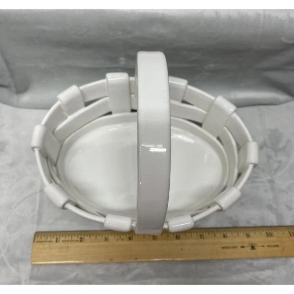 Vintage Italy White Ceramic‎ Woven Basket Weave Oval Decorative Centerpiece Bowl